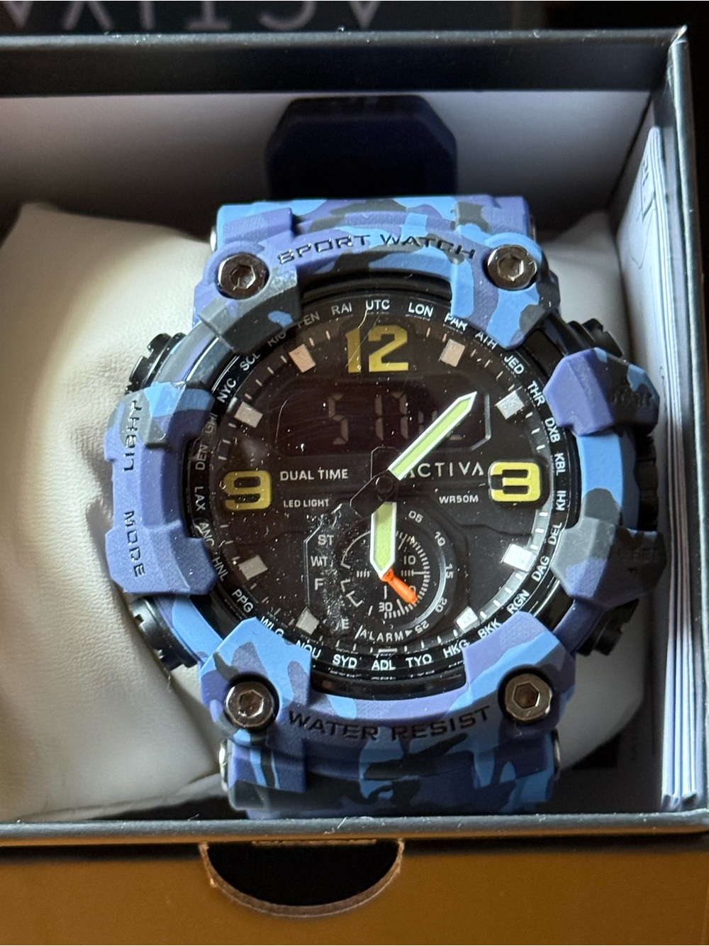 Activa NIB Camouflage Sport Watch for Men